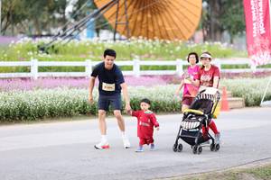 BIB: 
                            <button type="button" onclick="openModal(27856058)" class="btn btn-primary btn-sm float-right btn-popup" data-toggle="modal" data-target=".modal-high-quality">
                        <i class="fas fa-shopping-cart"></i> Add to Cart
                    </button>
                                            <button type="button" onclick="isThisMe(27856058, true)" class="btn btn-success btn-sm float-right btn-popup btn-isme hidden" data-toggle="tooltip" data-placement="bottom" title="นี่คือรูปของคุณใช่ไหม คลิกที่นี่เพื่อเอาเข้าอัลบั้ม">
                        <i class="fas fa-plus"></i> Add to album
                    </button>
                    <button type="button" onclick="isThisMe(27856058, false)" class="btn btn-warning btn-sm float-right btn-popup btn-isnotme hidden">
                        <i class="fas fa-ban"></i> Remove from album
                    </button>